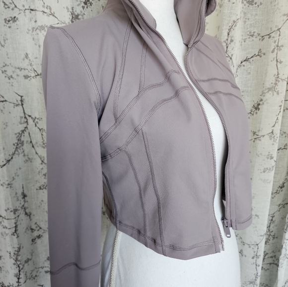 DiosaFit Contour Cropped Jacket Mauve - Picture 10 of 11